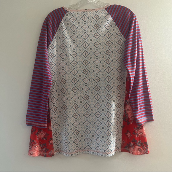 MATILDA JANE Leave A Little Sparkle Pajama Top - Picture 11 of 13